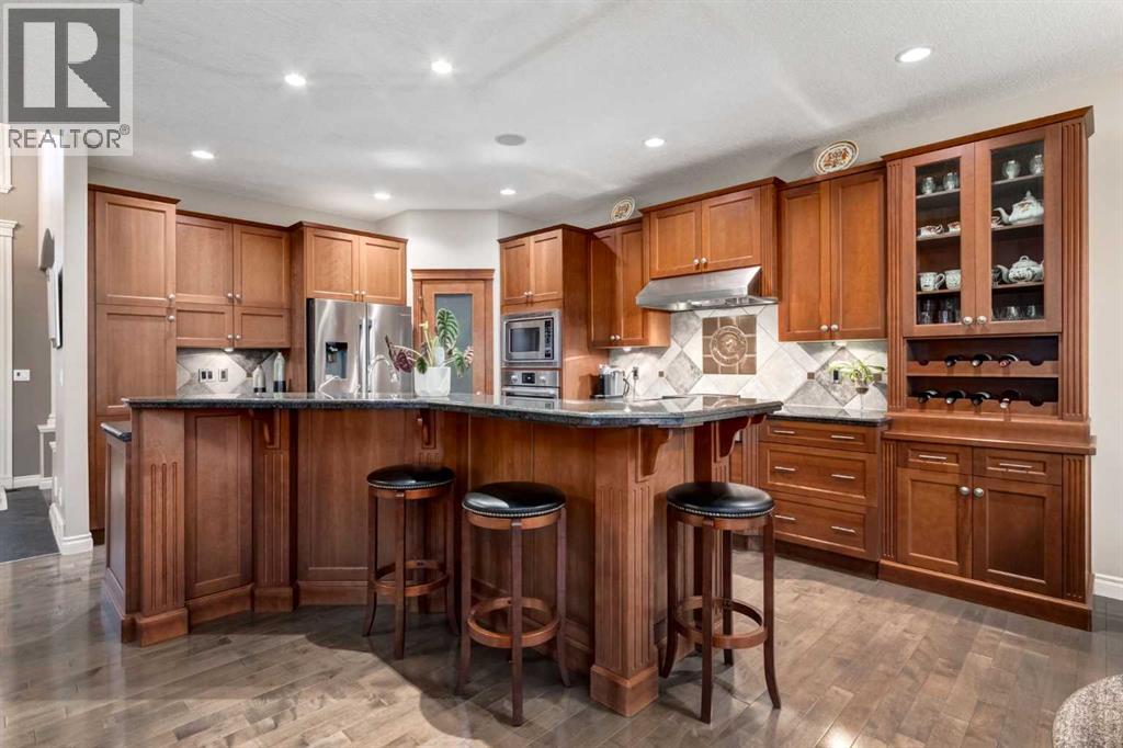 Single Family House for Sale in  Discovery Ridge Mount SW Discovery Ridge Calgary 