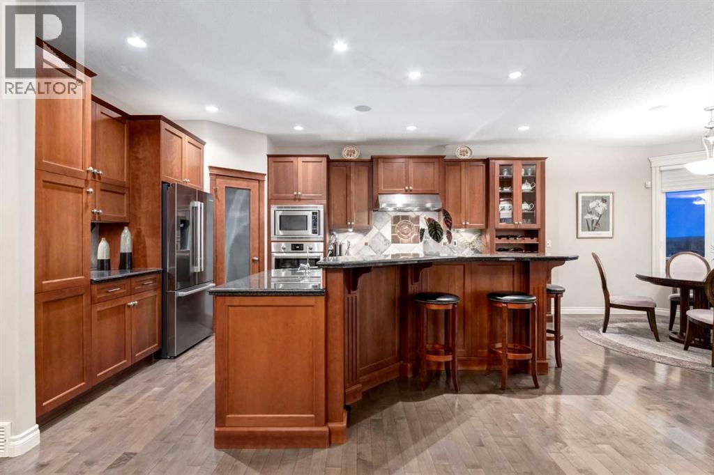 Single Family House for Sale in  Discovery Ridge Mount SW Discovery Ridge Calgary 