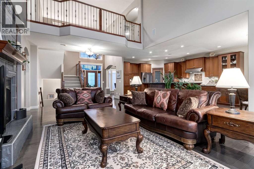 Single Family House for Sale in  Discovery Ridge Mount SW Discovery Ridge Calgary 