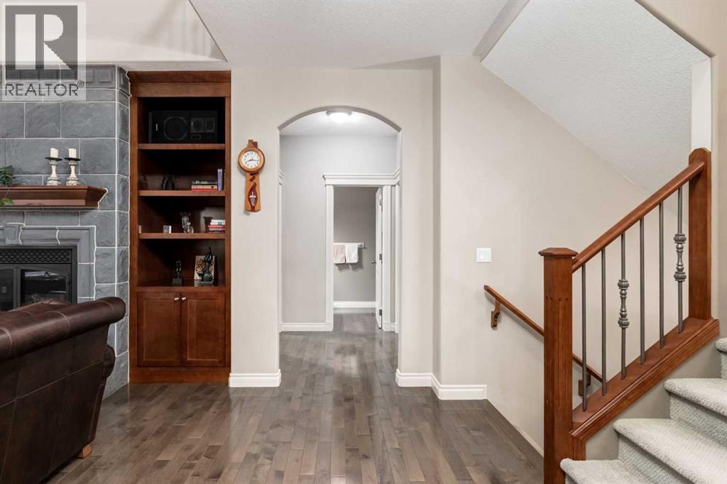 Single Family House for Sale in  Discovery Ridge Mount SW Discovery Ridge Calgary 
