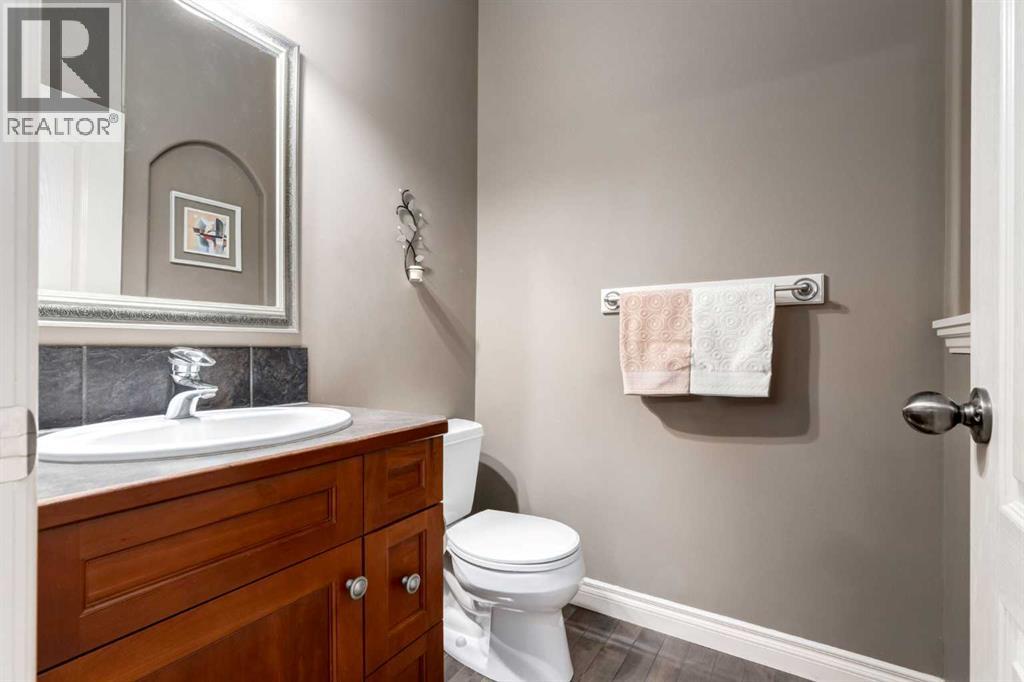 Single Family House for Sale in  Discovery Ridge Mount SW Discovery Ridge Calgary 