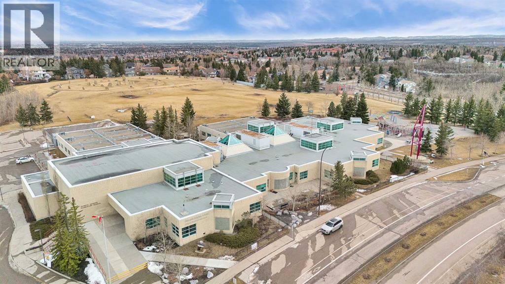 Single Family House for Sale in  Strathclair Rise SW Strathcona Park Calgary 