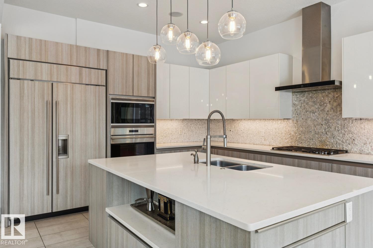 3631 WESTCLIFF WY SW, Edmonton