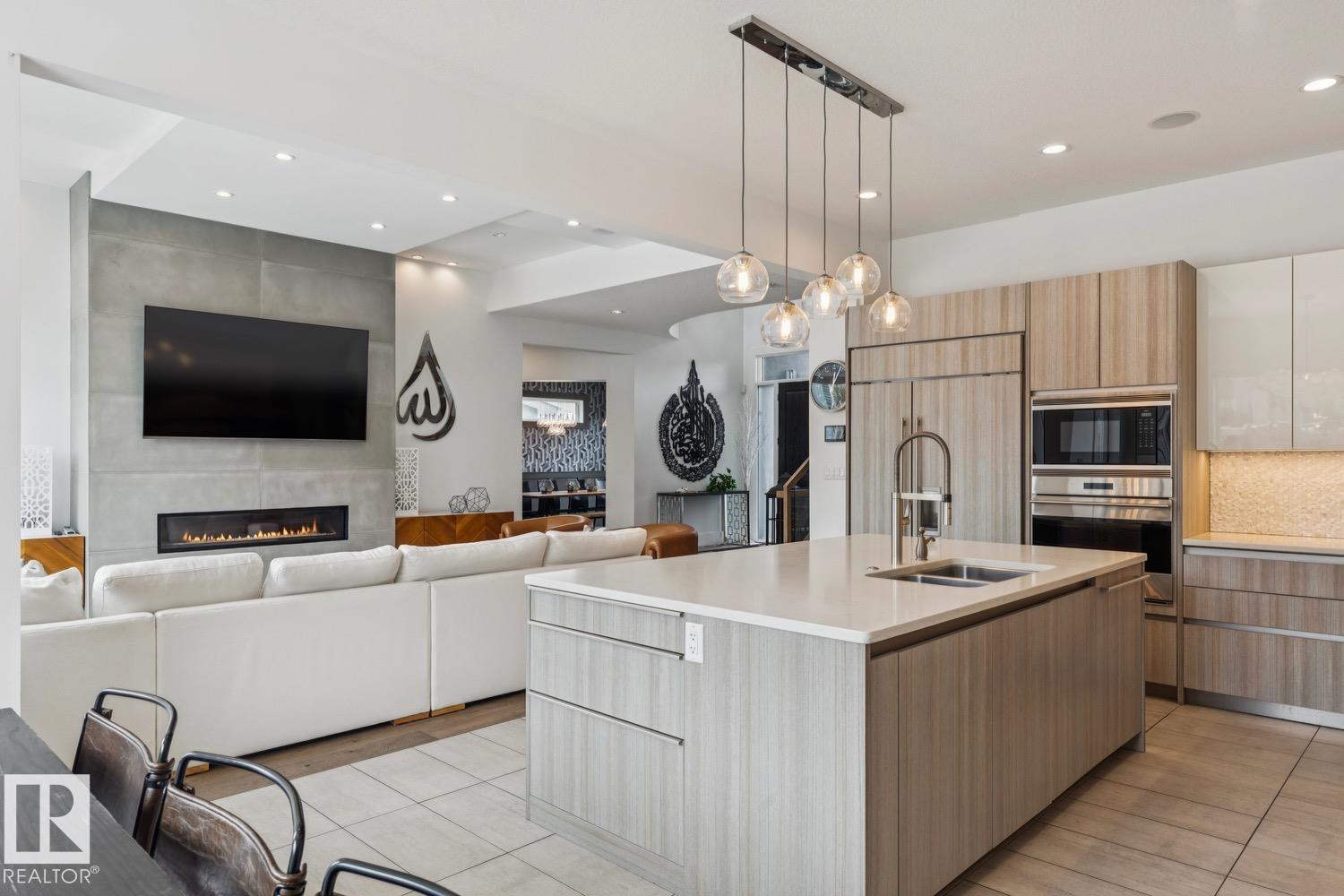 3631 WESTCLIFF WY SW, Edmonton