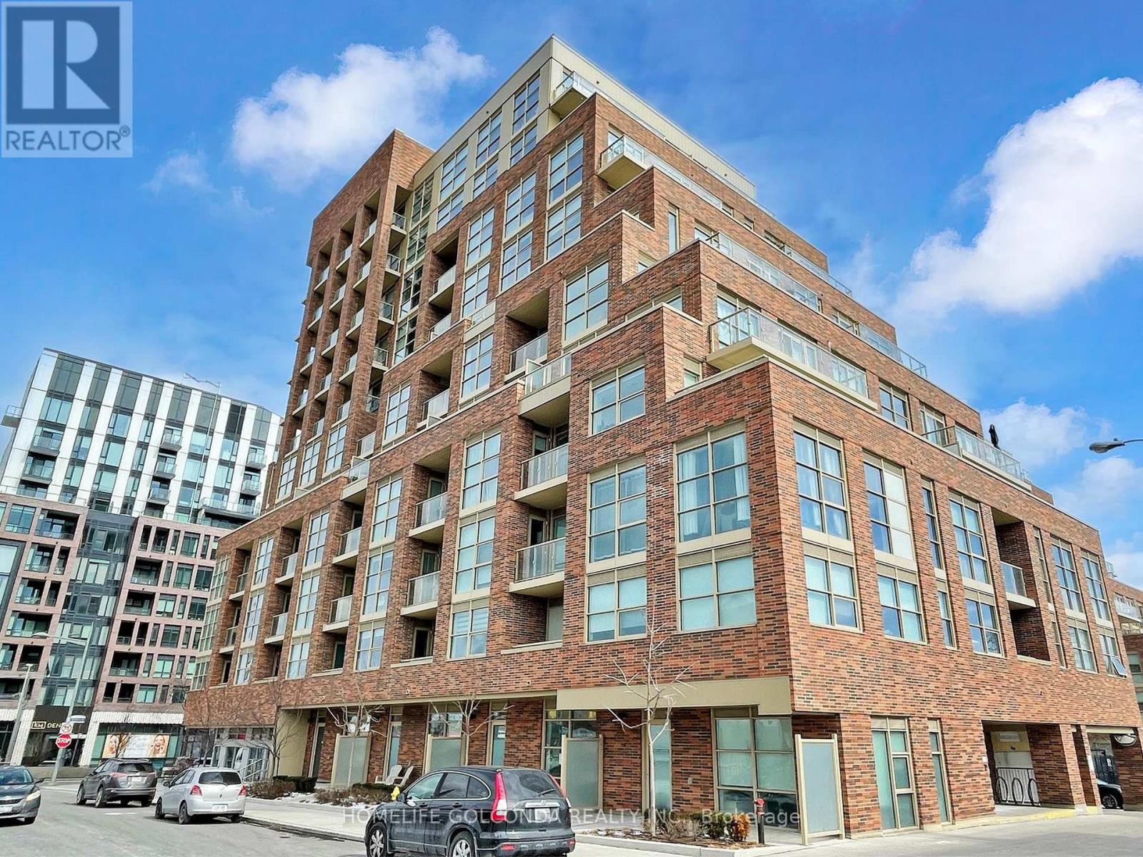 107 - 117 FORD STREET S