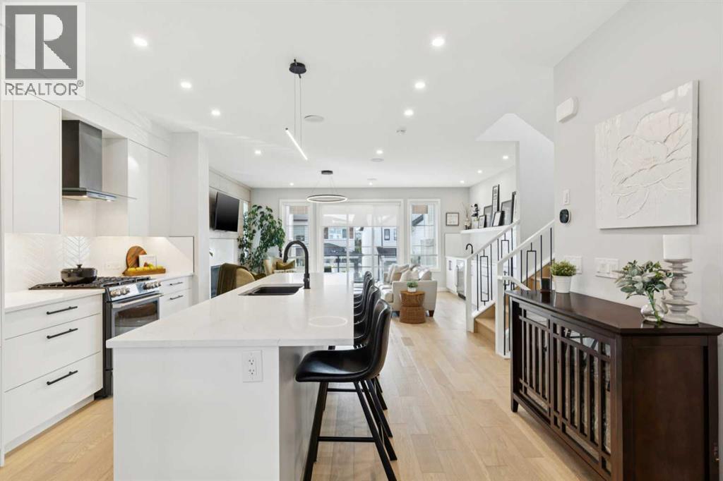 Single Family House for Sale in  Timberline Way SW Springbank Hill Calgary 