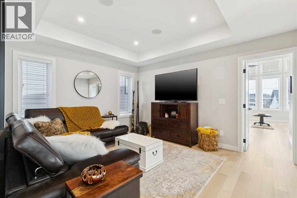 Single Family House for Sale in  Timberline Way SW Springbank Hill Calgary 