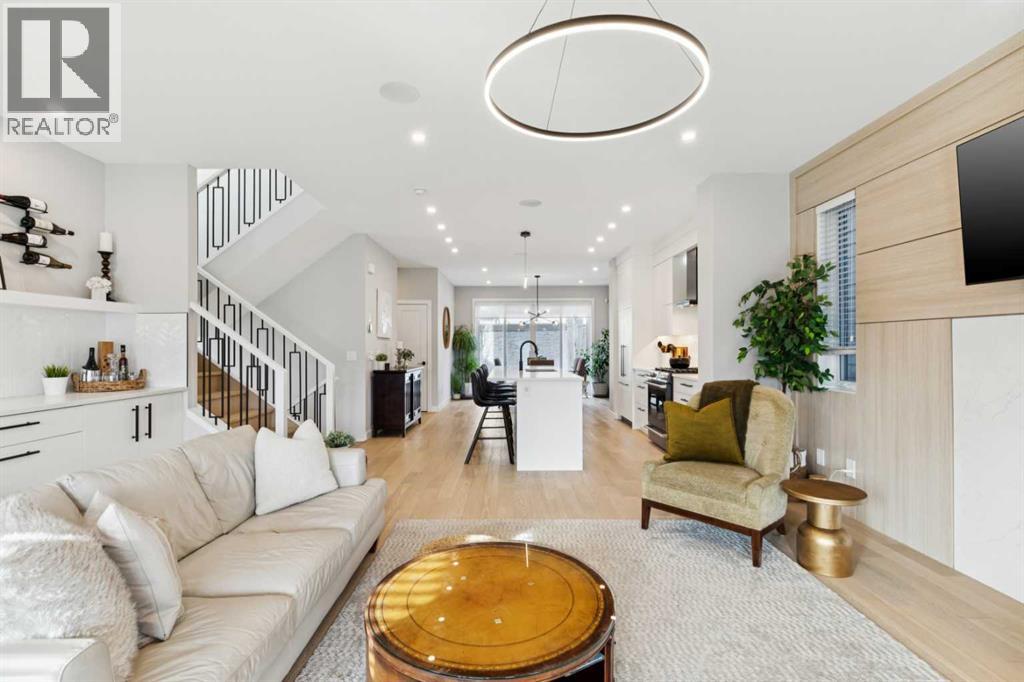 Single Family House for Sale in  Timberline Way SW Springbank Hill Calgary 