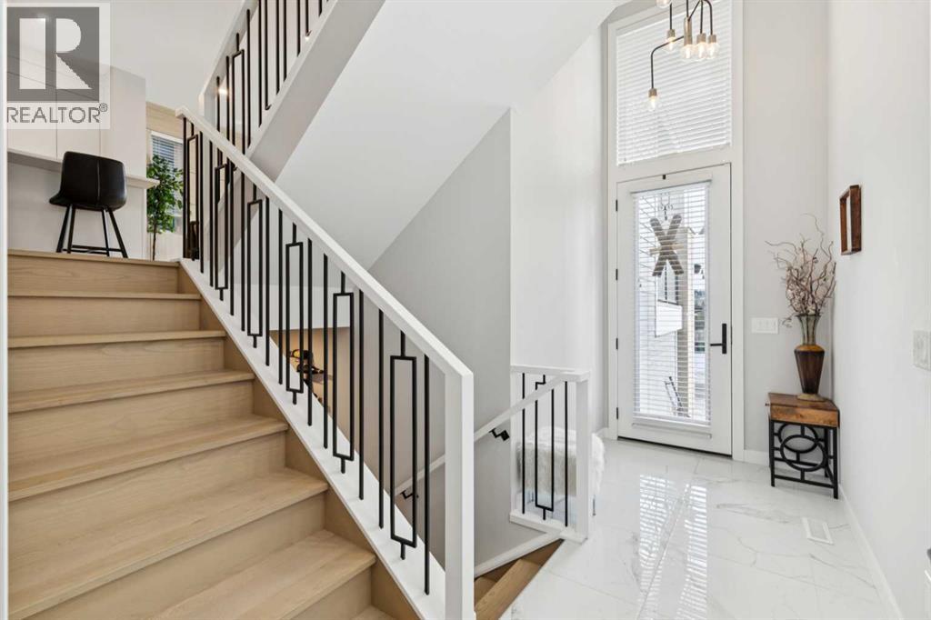 Single Family House for Sale in  Timberline Way SW Springbank Hill Calgary 