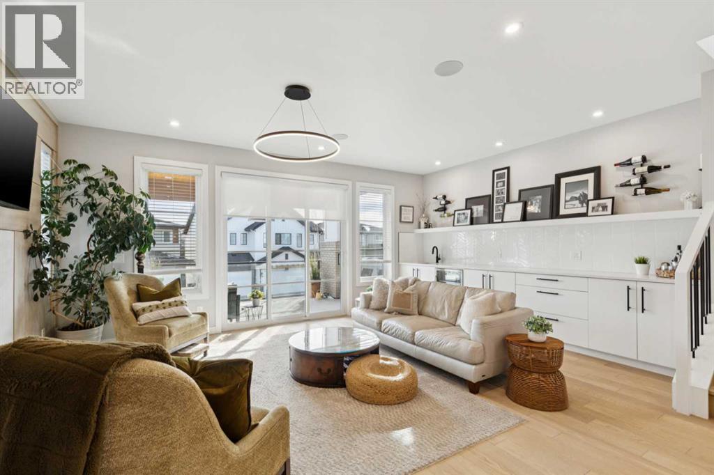 Single Family House for Sale in  Timberline Way SW Springbank Hill Calgary 