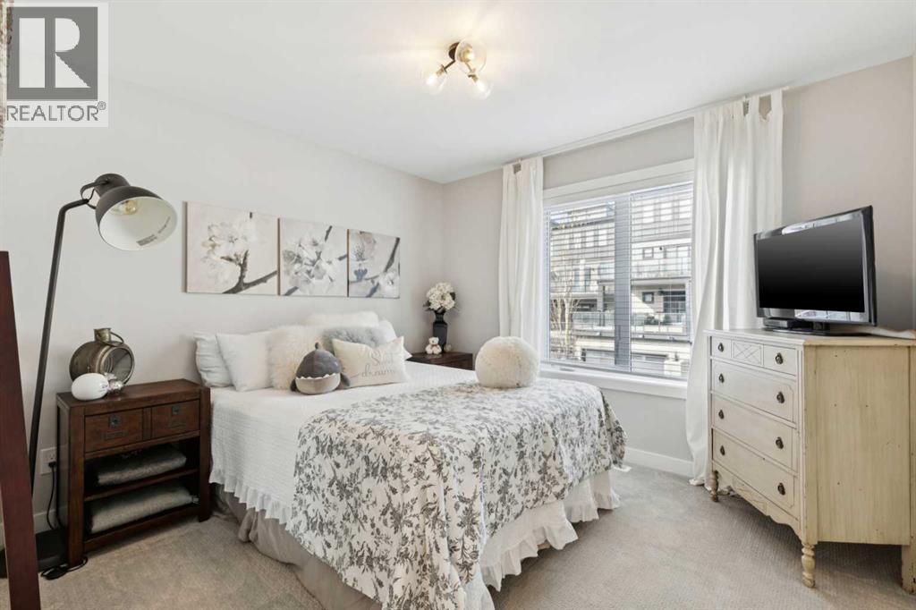 Single Family House for Sale in  Timberline Way SW Springbank Hill Calgary 