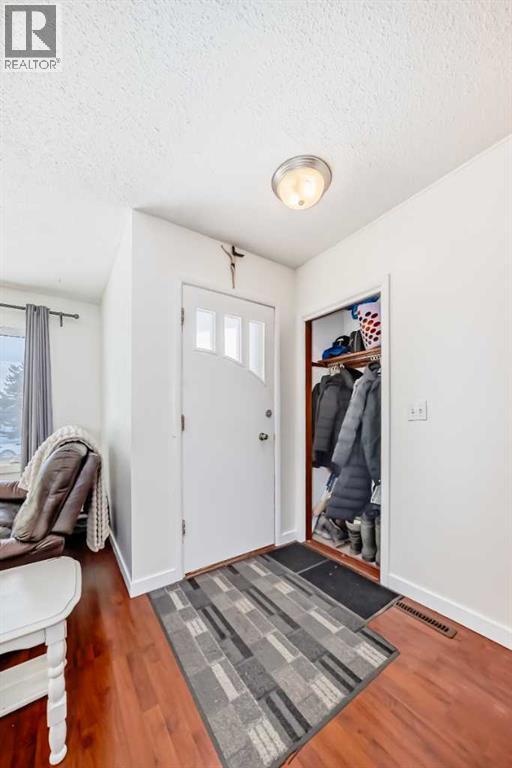 4924 39 Street, Innisfail