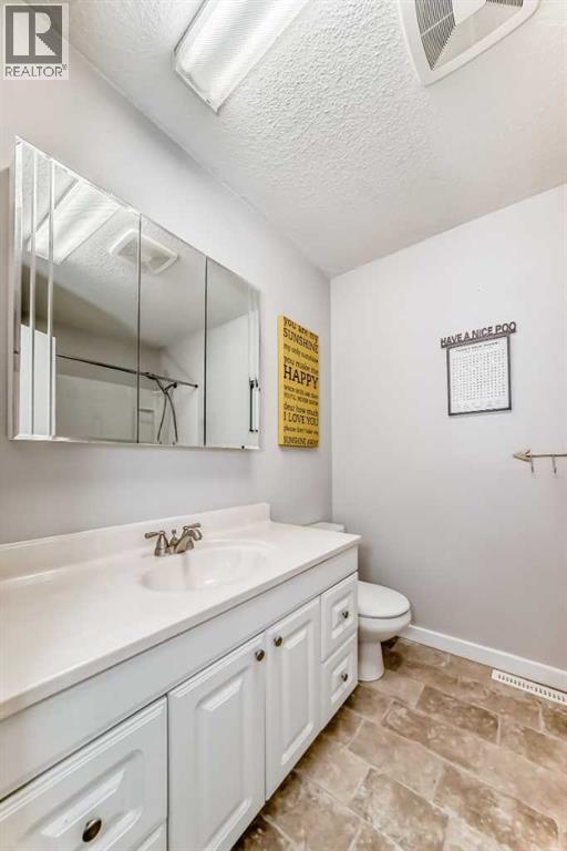 4924 39 Street, Innisfail