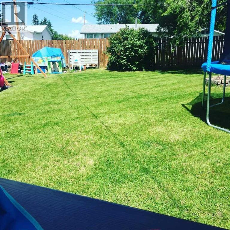 4924 39 Street, Innisfail