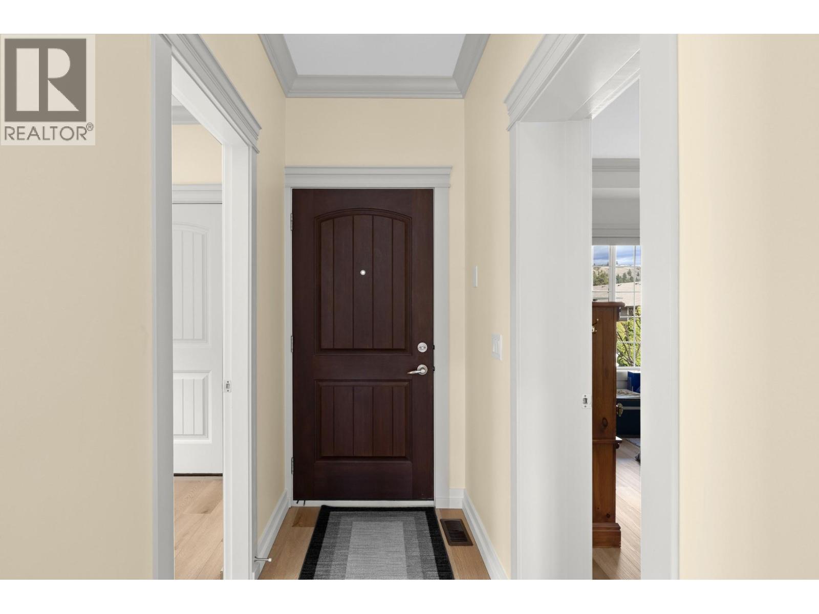  2092 Clover Drive, West Kelowna