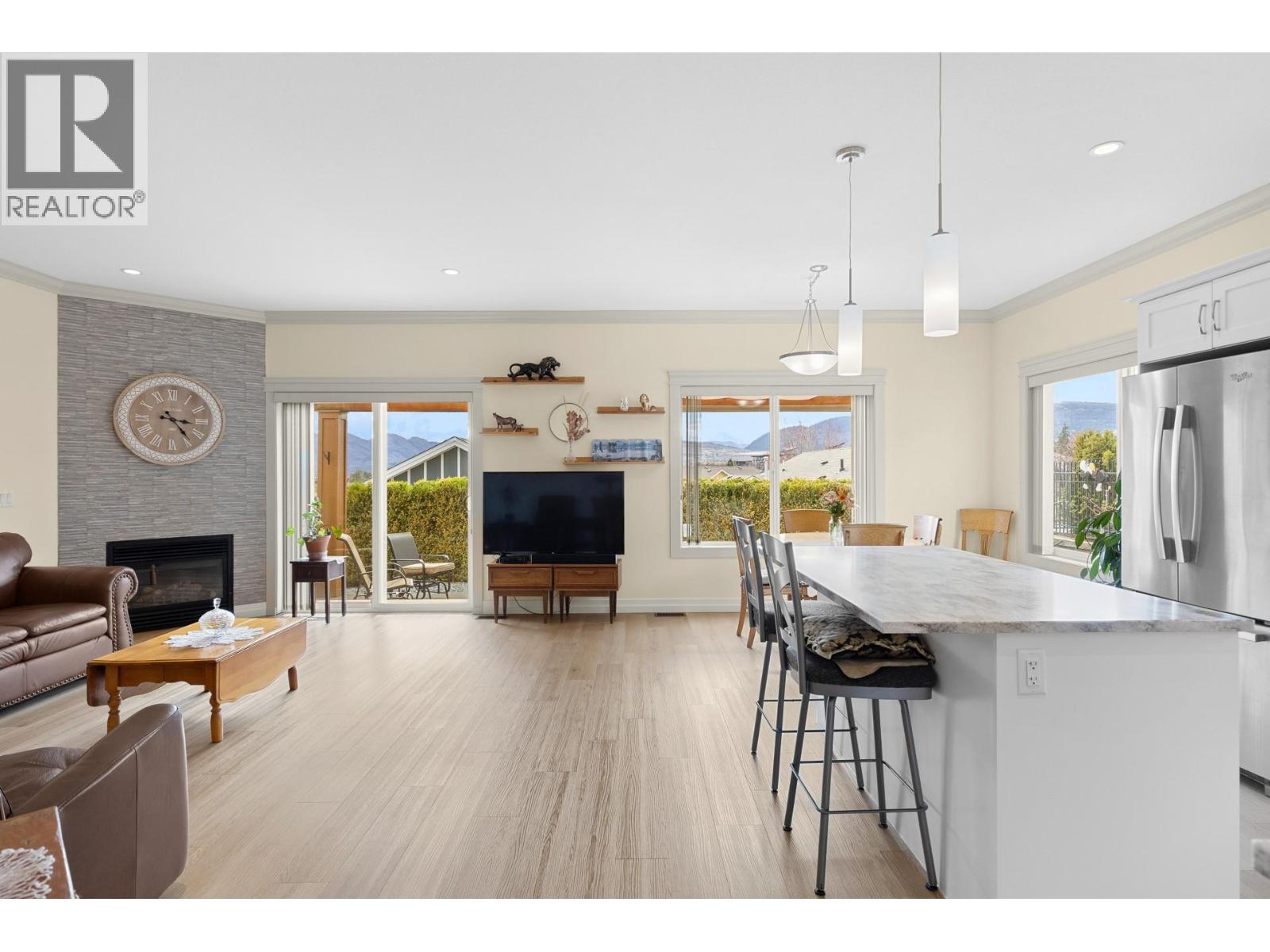  2092 Clover Drive, West Kelowna