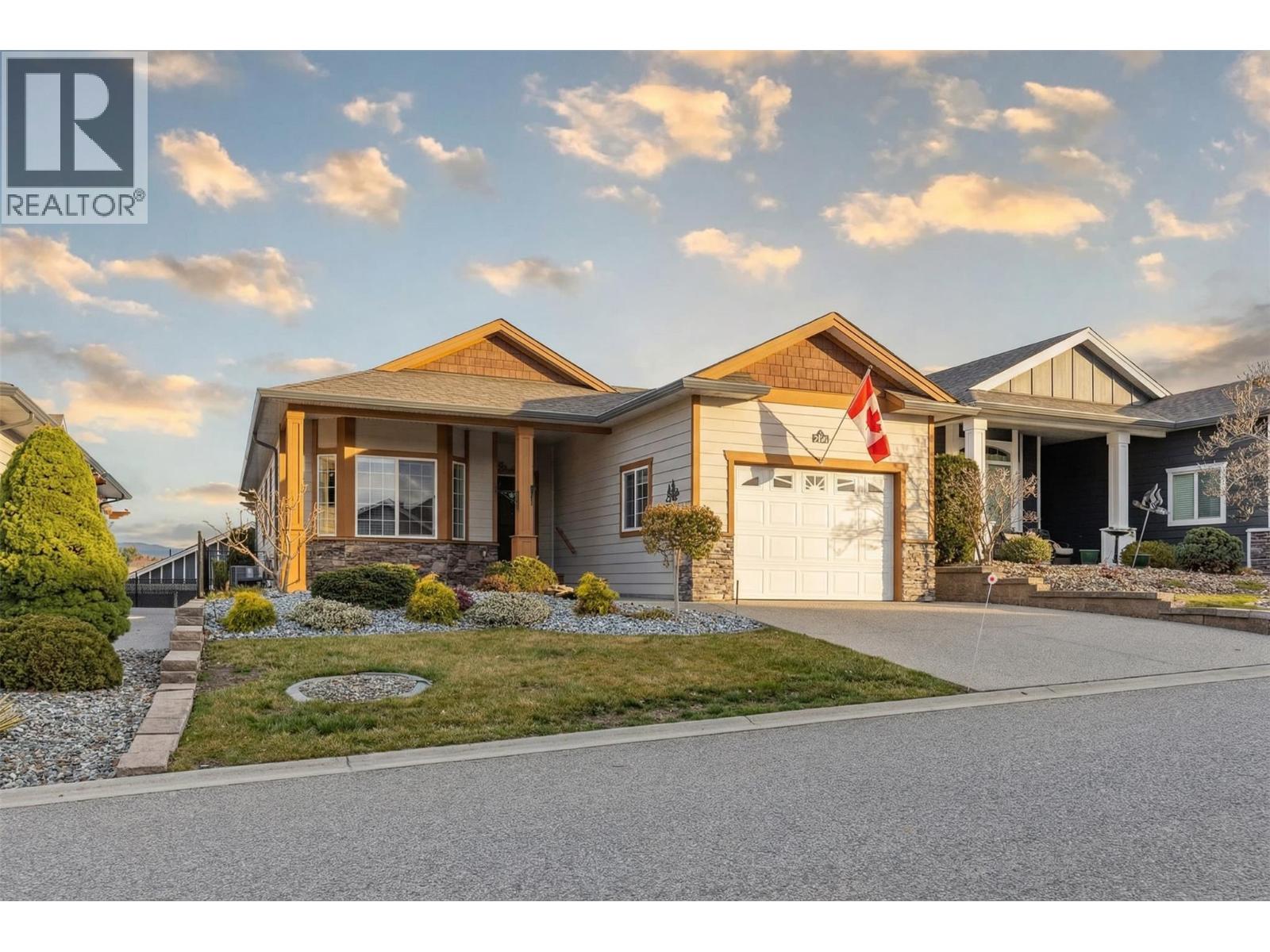  2092 Clover Drive, West Kelowna