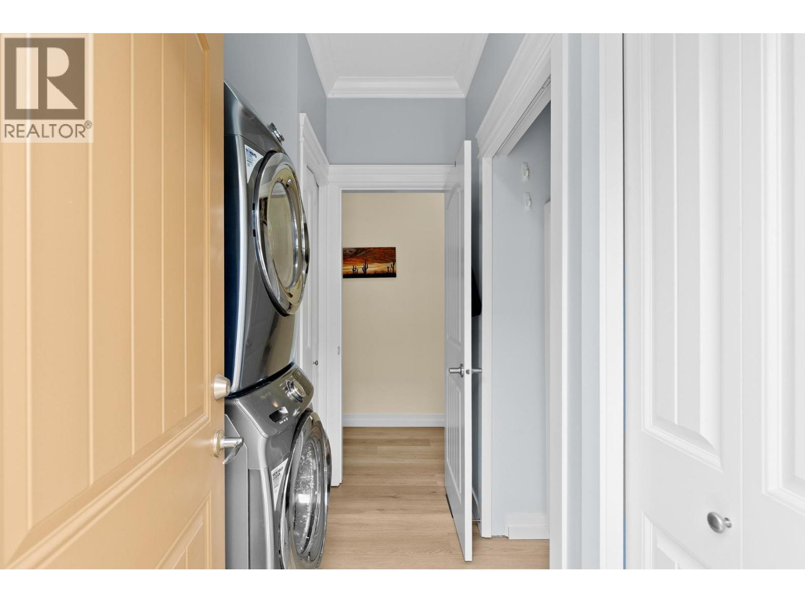  2092 Clover Drive, West Kelowna