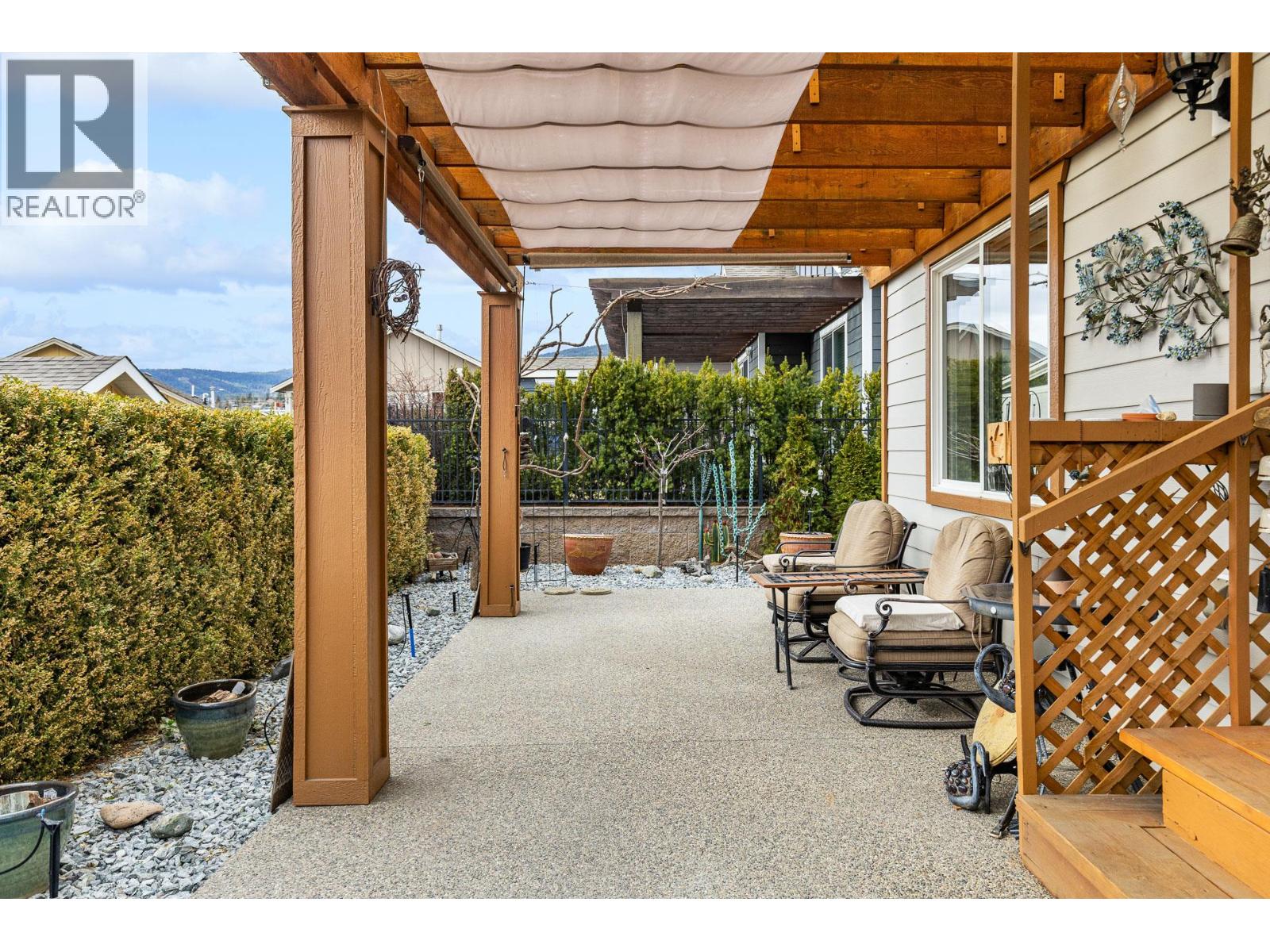  2092 Clover Drive, West Kelowna