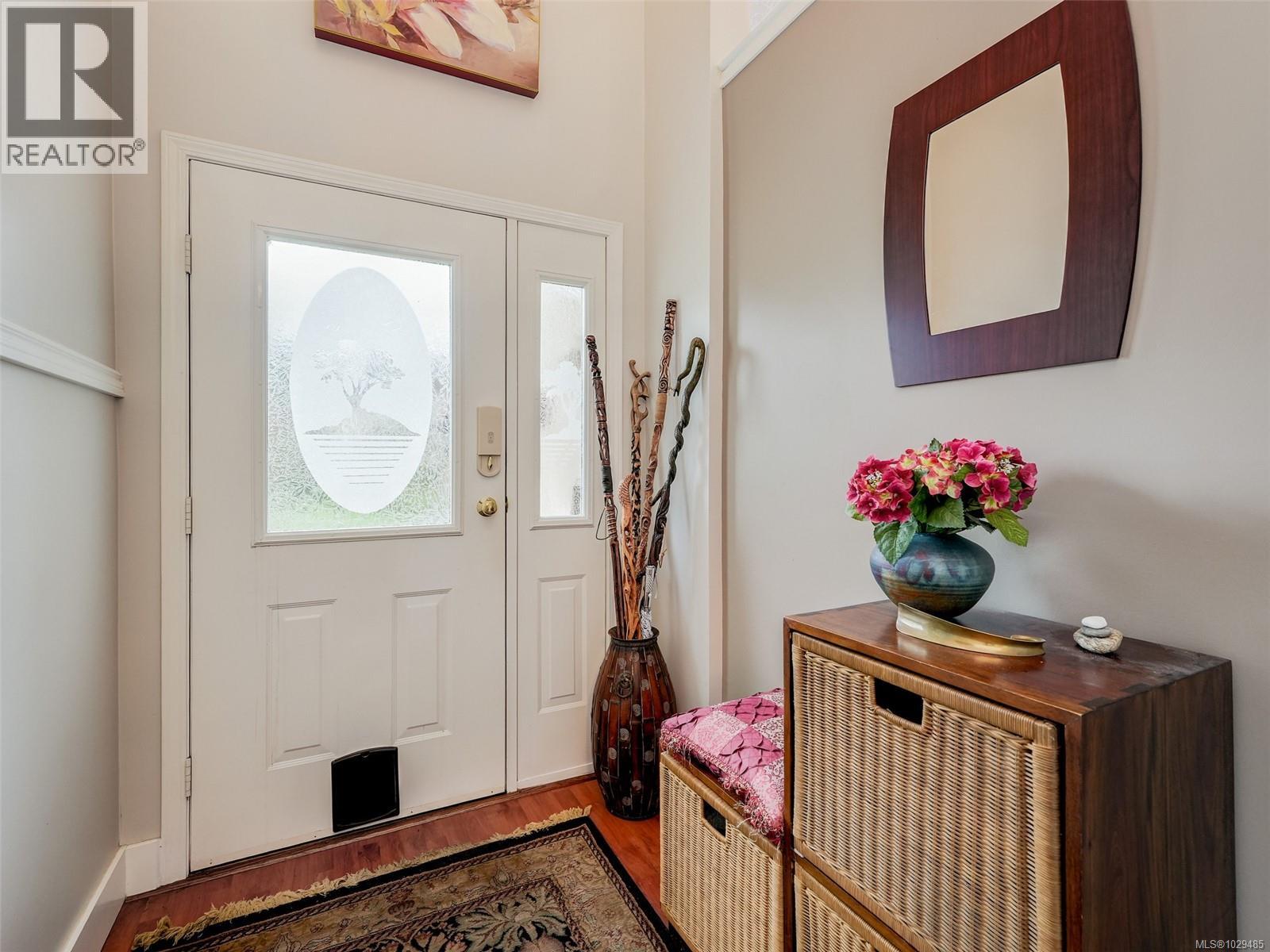 Single Family House for Sale in   West Saanich Rd Saanich 