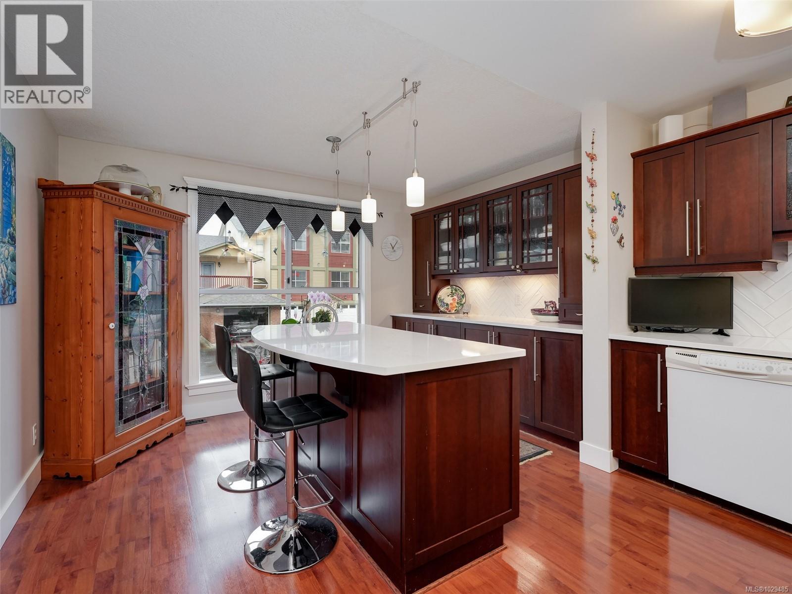 Single Family House for Sale in   West Saanich Rd Saanich 