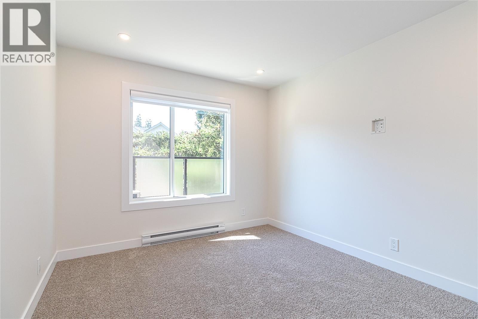 205 924 Jenkins Avenue, Langford