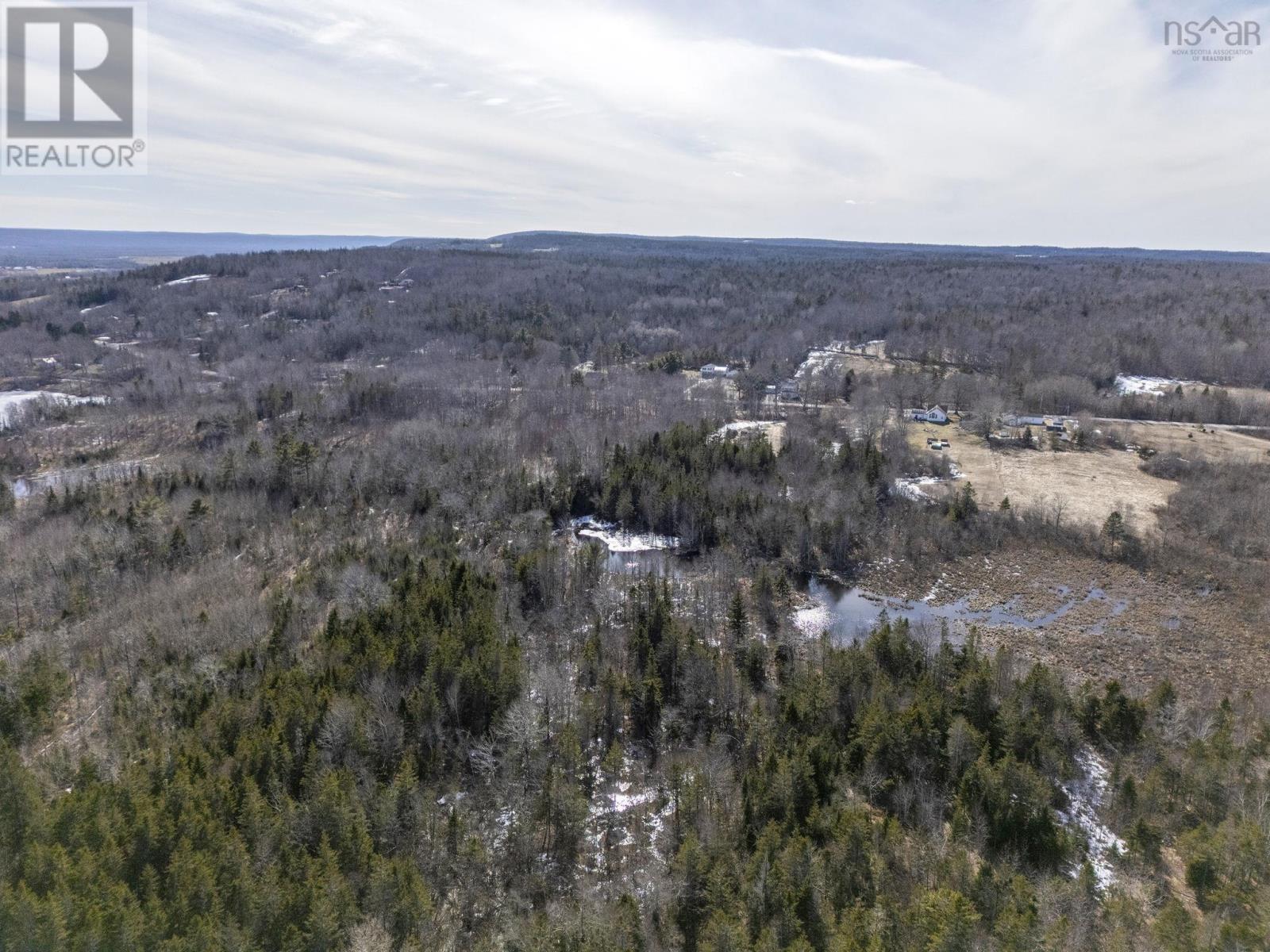 Property 11 of 16 of Lot 5 362 Highway