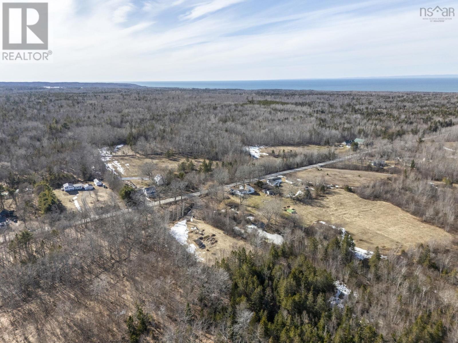 Property 14 of 16 of Lot 5 362 Highway