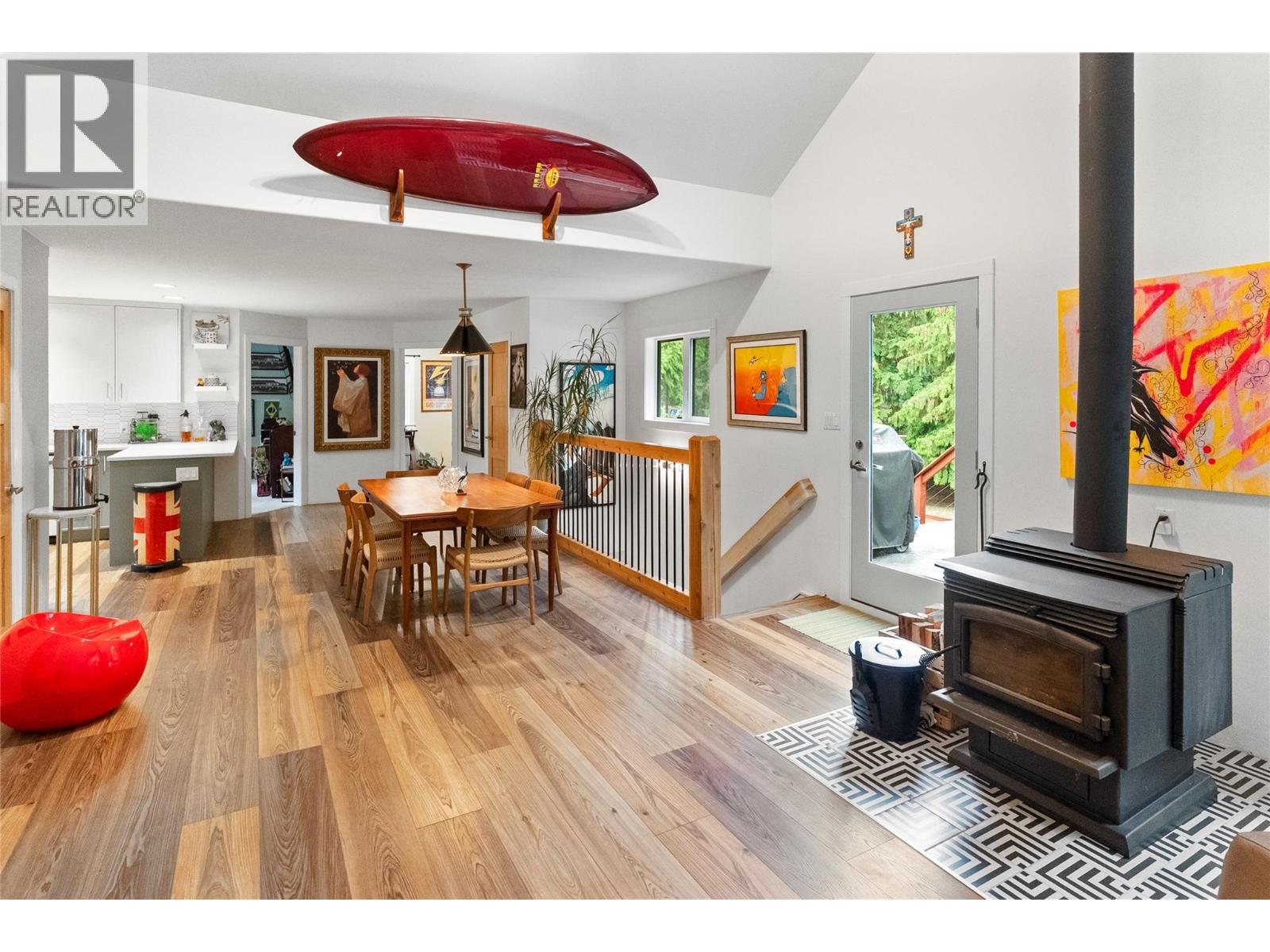 4037 Santa Road, Scotch Creek