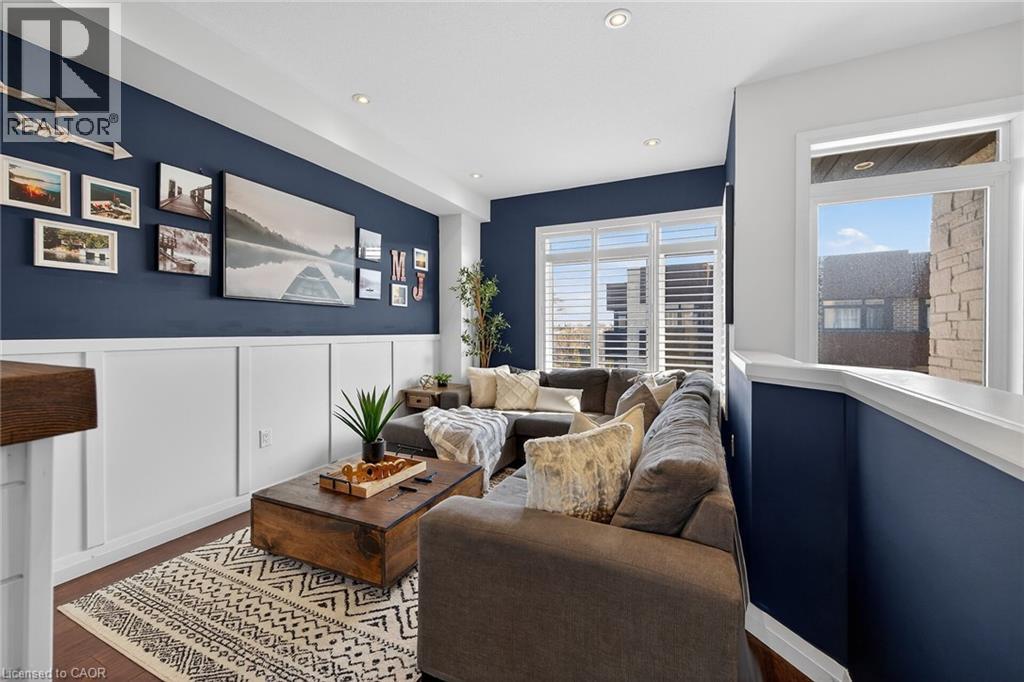 35 MIDHURST Heights Unit# 33