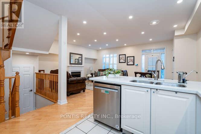 3452 EGLINTON AVENUE W - 16