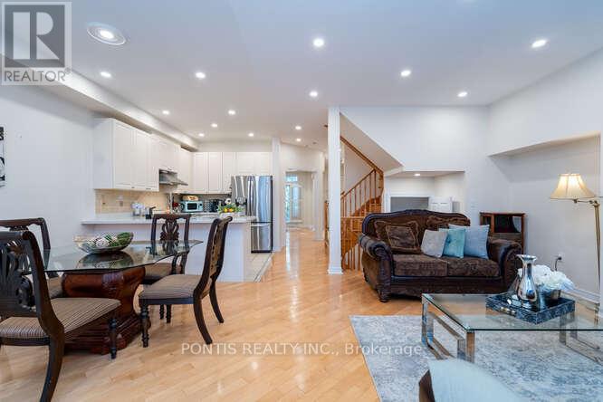 3452 EGLINTON AVENUE W - 22