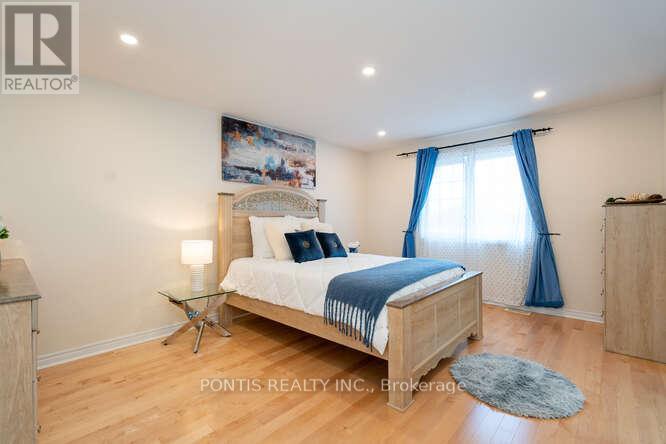 3452 EGLINTON AVENUE W - 39