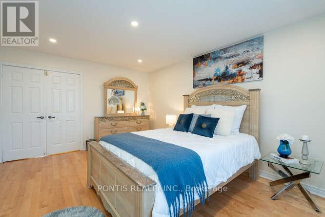 3452 EGLINTON AVENUE W - 42