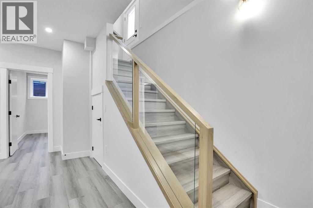 Single Family House for Sale in   Street SW Killarney/Glengarry Calgary 