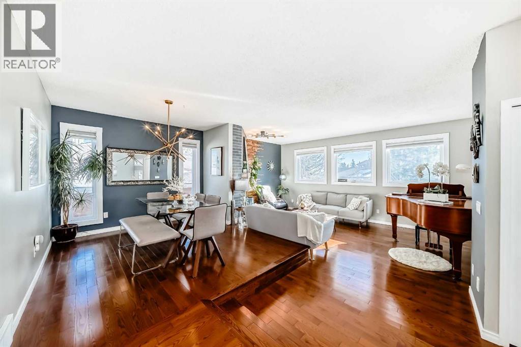 Single Family House Bi-level for Sale in  Macewan Glen Road NW MacEwan Glen Calgary 