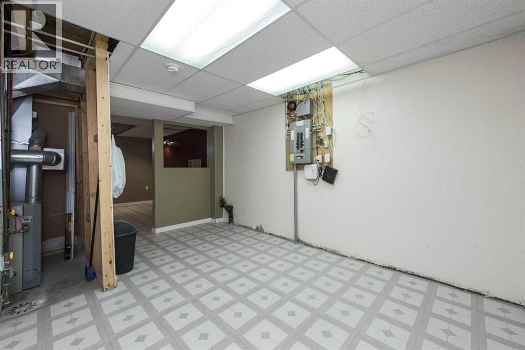 Single Family House for Sale in   Tarawood Lane NE Taradale Calgary 