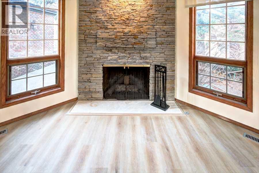 Single Family House for Sale in  Christie Estate Boulevard SW Christie Park Calgary 