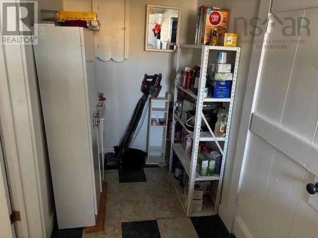 Property 21 of 35 of 712 Highway 335