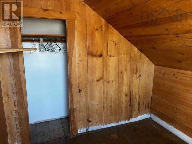 Property 33 of 35 of 712 Highway 335