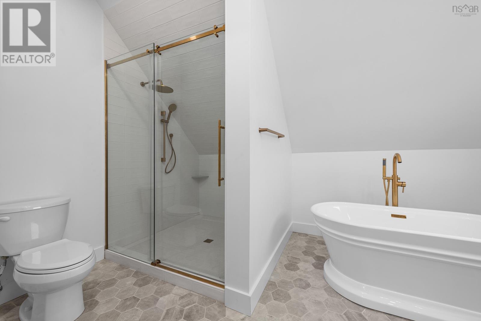 Property 29 of 50 of 2567 Highway 358