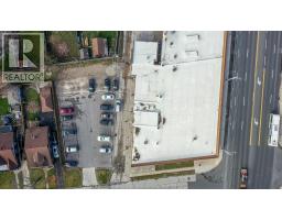 1351 Tecumseh Rd E, Windsor, ON N8W2B9 Photo 18