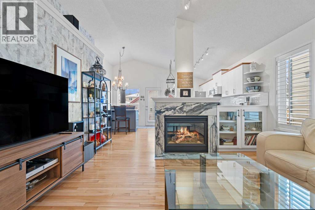 Single Family House Bi-level for Sale in  Prestwick Landing SE McKenzie Towne Calgary 