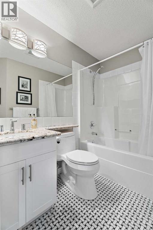 Single Family House Bi-level for Sale in  Prestwick Landing SE McKenzie Towne Calgary 