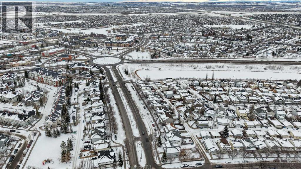 Single Family House Bi-level for Sale in  Prestwick Landing SE McKenzie Towne Calgary 