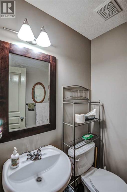 Single Family House for Sale in  Auburn Bay Heights SE Auburn Bay Calgary 