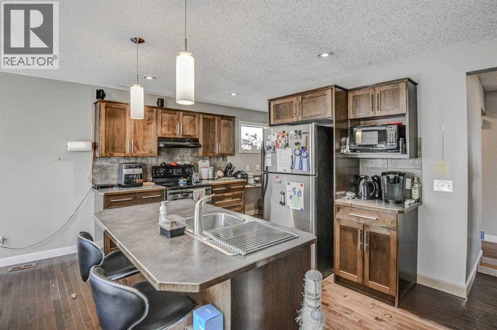 Single Family House for Sale in  Auburn Bay Heights SE Auburn Bay Calgary 