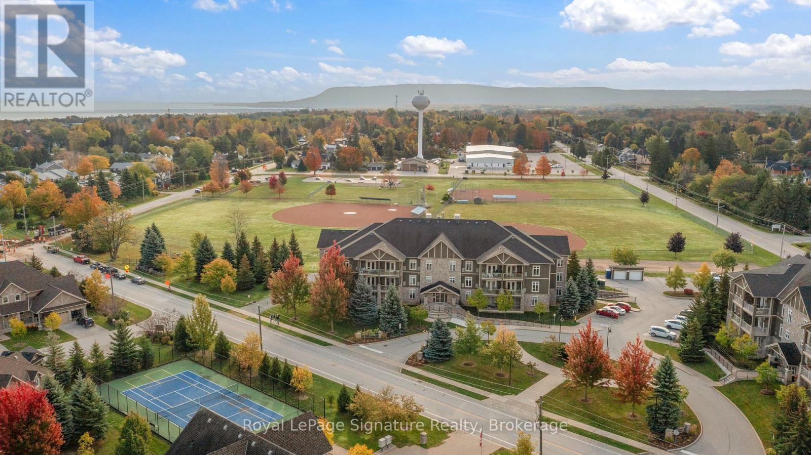 207 - 27 BEAVER STREET