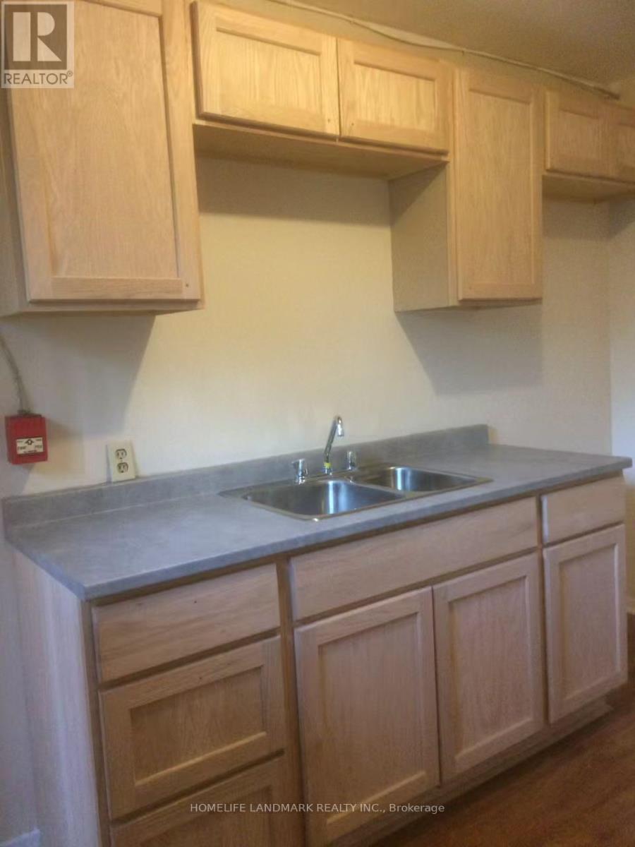 320 ELGIN STREET W - 14