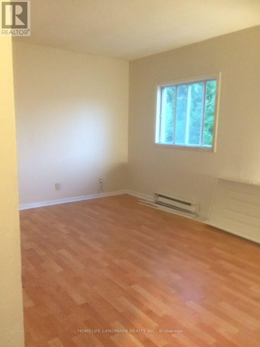 320 ELGIN STREET W - 19